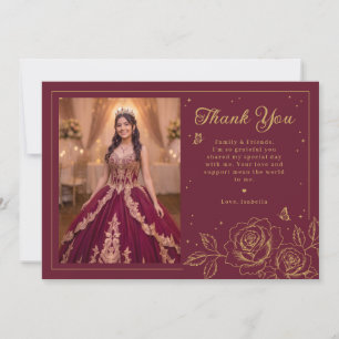 Quinceañera floral roja y dorada