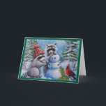 Raccoon, cardenal, tarjeta de saludo en blanco de<br><div class="desc">Los días de invierno de la nieve llaman a hacer un muñeco de nieve...  y lo que es más divertido que hacer con amigos. Lo llamo "DIVERSIÓN DE INVIERNO". Imagen de mi arte original.</div>