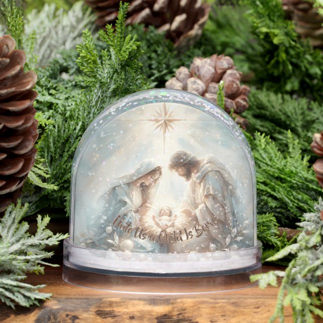 Radiant Holy Family Nativity Scene (Invierno)