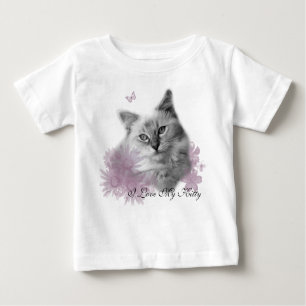 Ragdoll personalizó la camiseta del bebé