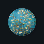 Ramas de almendros en el imán Bloom<br><div class="desc">Las ramas de almendras de Vincent Van Gogh en Bloom son una de sus pinturas más hermosas de la naturaleza. Elija forma y tamaño.</div>