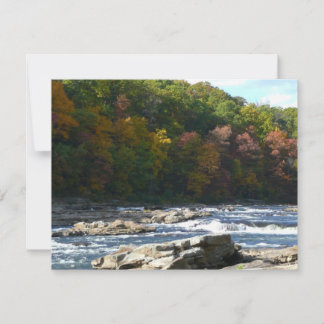 Rapids del río Ohiopyle en el otoño de Pensilvania