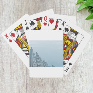 Rascacielos De La Ciudad Jugando Cartas