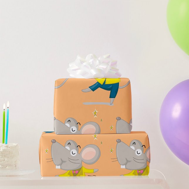 Ratón Bailarín en Papel de Regalo Amarillo (Subido por el creador)