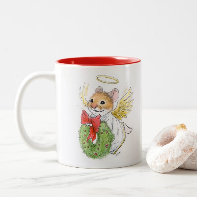 Ratón del ángel del navidad con la taza de la (Con donut)
