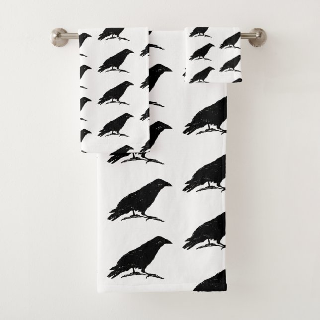 Raven Black Bird Halloween Pintar Bath Set (In situ)