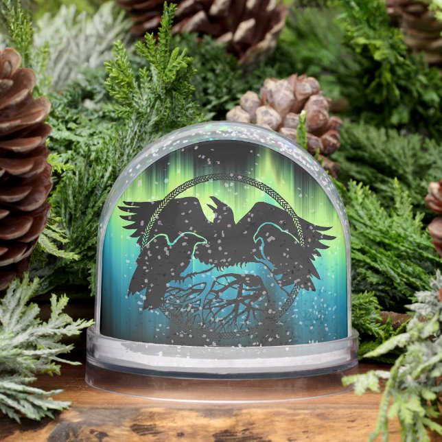 Raven Snow Globe Personalized Raven Snow Globes (Invierno)