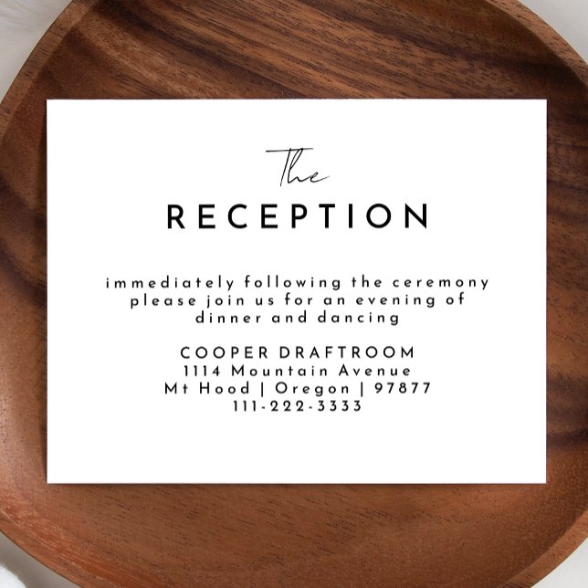 Recepción blanca y moderna de la boda (Subido por el creador)