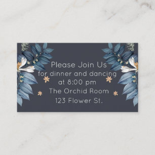 Recepción de Boda Moderna con Hojas Azules y Flor