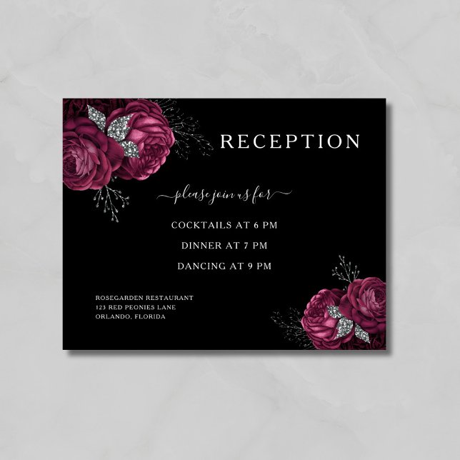 Recepción de bodas de borgoñas con flores negras (Black Floral Burgundy Peonies Wedding Reception Enclosure Card)