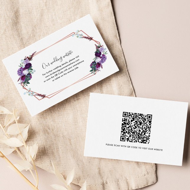 Recepción Tarjeta de cierre del sitio web Purple Floral Boda (Purple Floral Wedding Website with QR Code Enclosure Card)