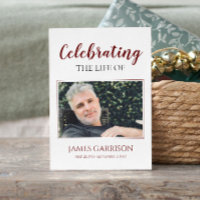 Tarjeta de plegaria funeraria elegante y roja con 