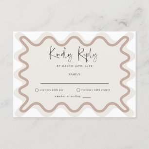 Recepción Tarjeta RSVP de borde ondulado Beige Taupe