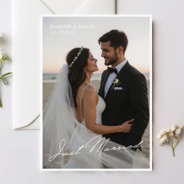 Recién Casados Anuncio de Foto de Boda Romántica