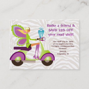 Recomendación Hada linda de la vespa de la tarjeta de la