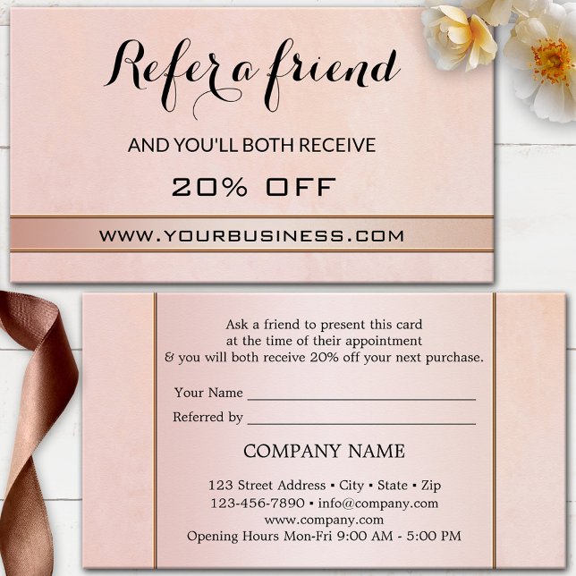 Recomendación Tarjeta de Referido de Rosa Dorado Rubor (Elegant referral business card featuring a blush pink and rose gold artistic design)