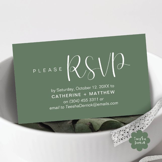 Recordatorio de RSVP de invitaciones de boda moder (Modern Wedding Celebration Invites RSVP Reminder Enclosed Card in Rustic Sage Green)
