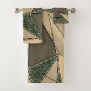 Recorte triangular beige sobre el "fondo verde osc