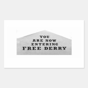 Rectangular pegatina derry libre de la pared