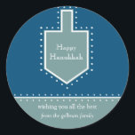 Redonda Dreidel Hanukkah Pegatina de mensajes de regalo<br><div class="desc">Una estrella de David con puntos blancos sirve como marco para tu mensaje personal de vacaciones. Qué gran pegatina de Hanukkah para hacer regalos para el maestro de su hijo,  el cartero,  el portero o la persona de parto. Disponible en colores alternativos con productos coincidentes. com</div>