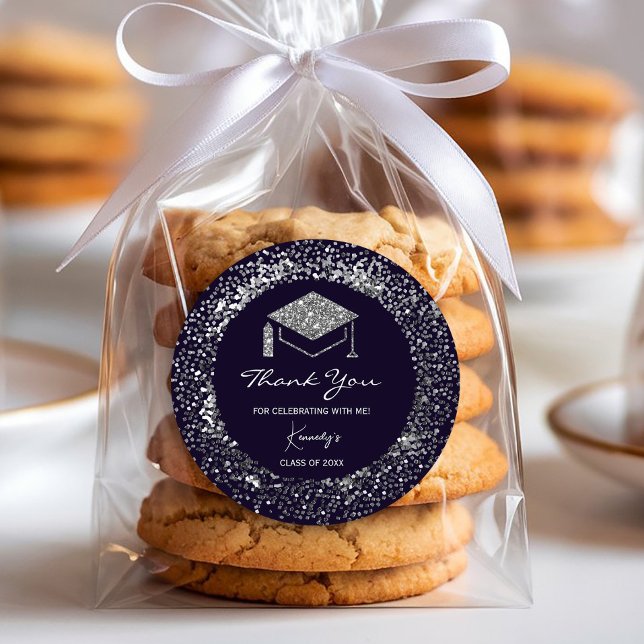 Redonda Elegante Graduación Gracias Pegatina - Gorra de pl (silver glitter accents, #graduationparty, #classof2025 #luxurysticker,#shinyandsparkles,)