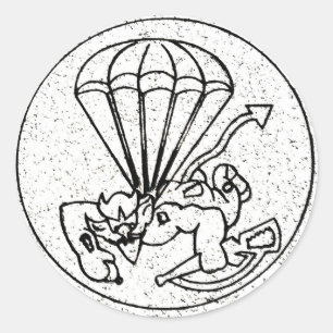 Redonda Furia del pegatina de la brigada del cielo