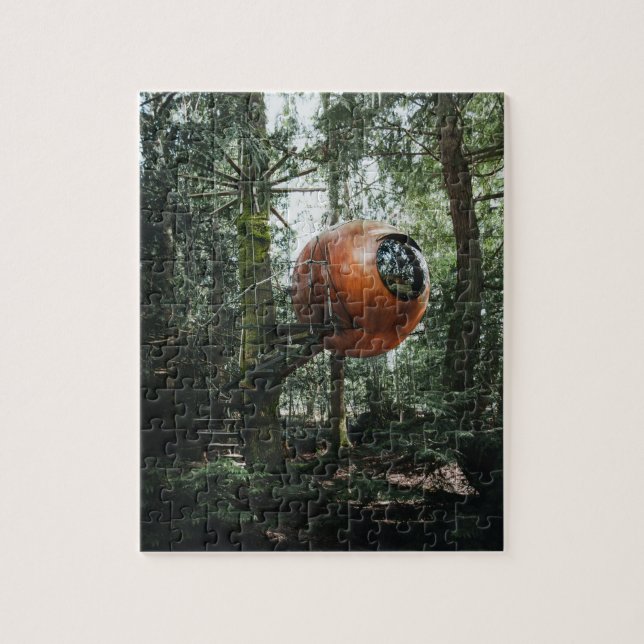 REDONDA INUSUAL TREEHOUSE TINY HOUSE JIGSAW PUZZLE (Vertical)