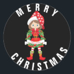 Redonda Navidades Elf/Brunette/ con Wreath/ xMas Pegatina<br><div class="desc">Navidades amables con un diseño de corona con un saludo de Feliz Navidad en blanco. Excelente para envolver regalos,  sellar sobres,  adjuntar etiquetas a un paquete o poner en tus hijos bolsas de almuerzo!!</div>