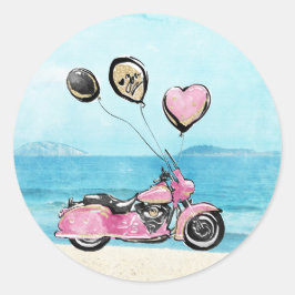 Redonda Pegatina de boda de motocicleta rosa en la playa