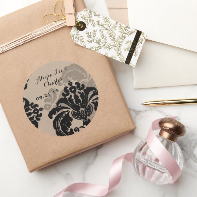 Redonda Pegatina de Boda de papel negro de Damask Brown (Regalar)