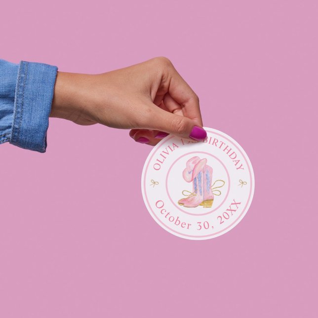 Redonda Pegatina de cumpleaños de Western Cowgirl Coquette (Subido por el creador)