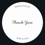 Redonda Pegatina de Favor de Boda Clásico Chic<br><div class="desc">Pegatinas de favor de boda clásicas y elegantes.</div>