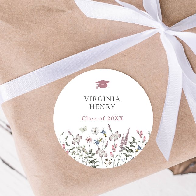Redonda Pegatina de Graduación Floral Pastel (Pastel Floral Graduation Sticker by Painted Paperie
)