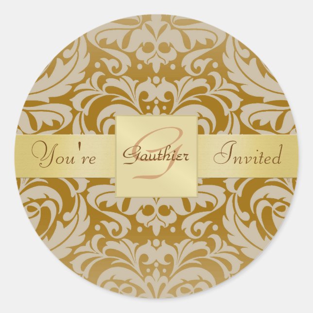 Redonda Pegatina de invitación a Damask Gold Monogram Tan (Anverso)
