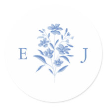 Pegatina de monograma de boda floral azul y blanco