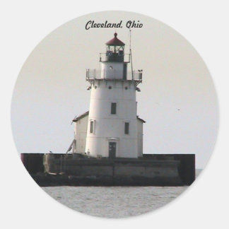 Redonda Pegatina del faro de Cleveland OH (por la noche)