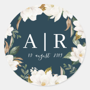 Redonda pegatina floral del boda de la magnolia preciosa