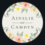 Redonda Pegatina Personalizada Jardin De Fleurs<br><div class="desc">Flores de jardín y follaje inspirados en acuarelas vintage,  pegatina personalizada. Diseñada para coincidir con nuestra colección Jardin De Fleurs.</div>