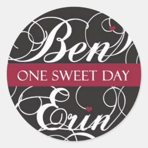 Redonda Pegatina personalizado de Ben & Erin (Heart2)