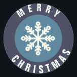 Redonda Snowflake Diseño Pegatina de Navidad<br><div class="desc">Diseño de copos de nieve con un saludo de Navidad de Feliz en blanco. Excelente para envolver regalos,  sellar sobres,  adjuntar etiquetas a un paquete o poner en tus hijos bolsas de almuerzo!!</div>