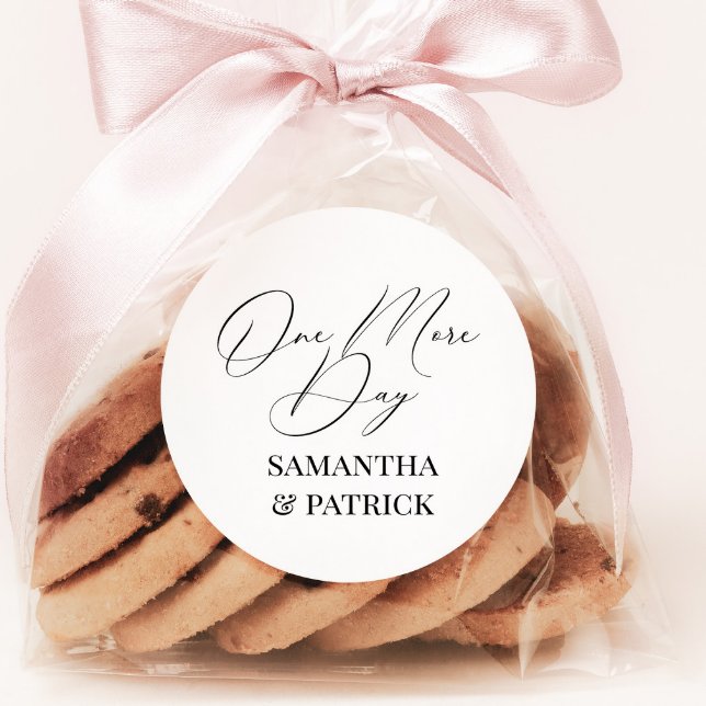 Redonda Un día más de ensayo Pegatina de cena a favor (Subido por el creador)