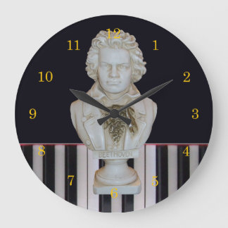 Redondo Grande Beethoven/piano cierra el reloj de Leslie Harlow