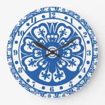 El reloj Delft del estilo de Delft colorea el azul