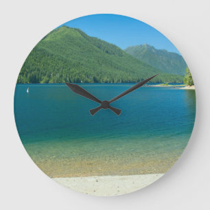 Redondo Grande Lago Cushman en el reloj de verano