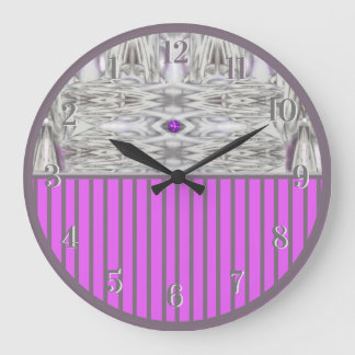 Redondo Grande Patrón de diamante en el reloj posterior morado