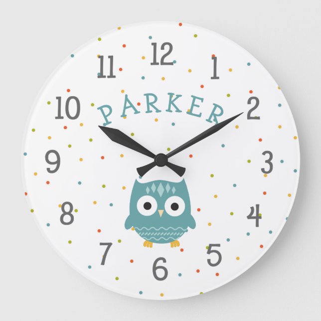 Redondo Grande Reloj infantil Woodland Owl con nombre (Anverso)