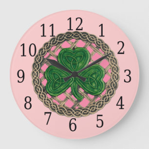 Redondo Grande Shamrock rosa Y nudos celtas alrededor del reloj