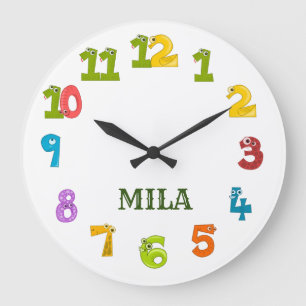 Redondo Grande Un hermoso reloj de niños con tu nombre en él