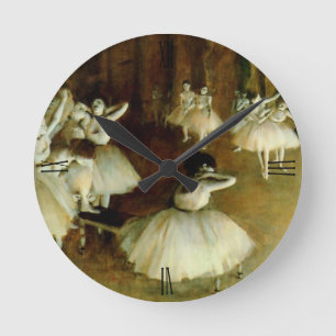 Redondo Mediano Bailarines en el reloj del arte de la etapa
