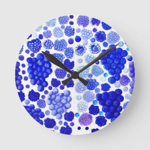 Redondo Mediano Berries Azules Y Uvas Azules Redondeando El Reloj 